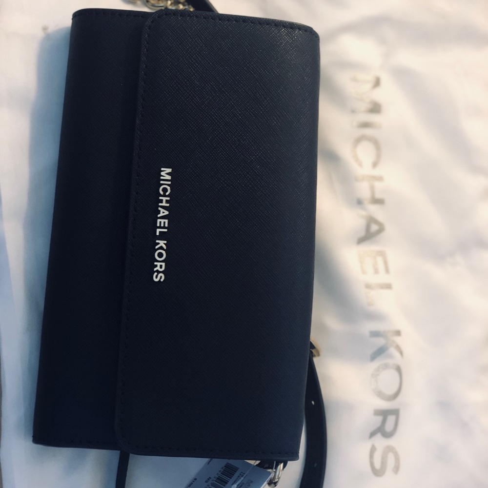 Michael Kors - LG Crossbody Leather